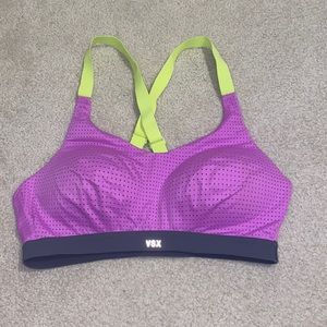 Victoria’s secret sports bra